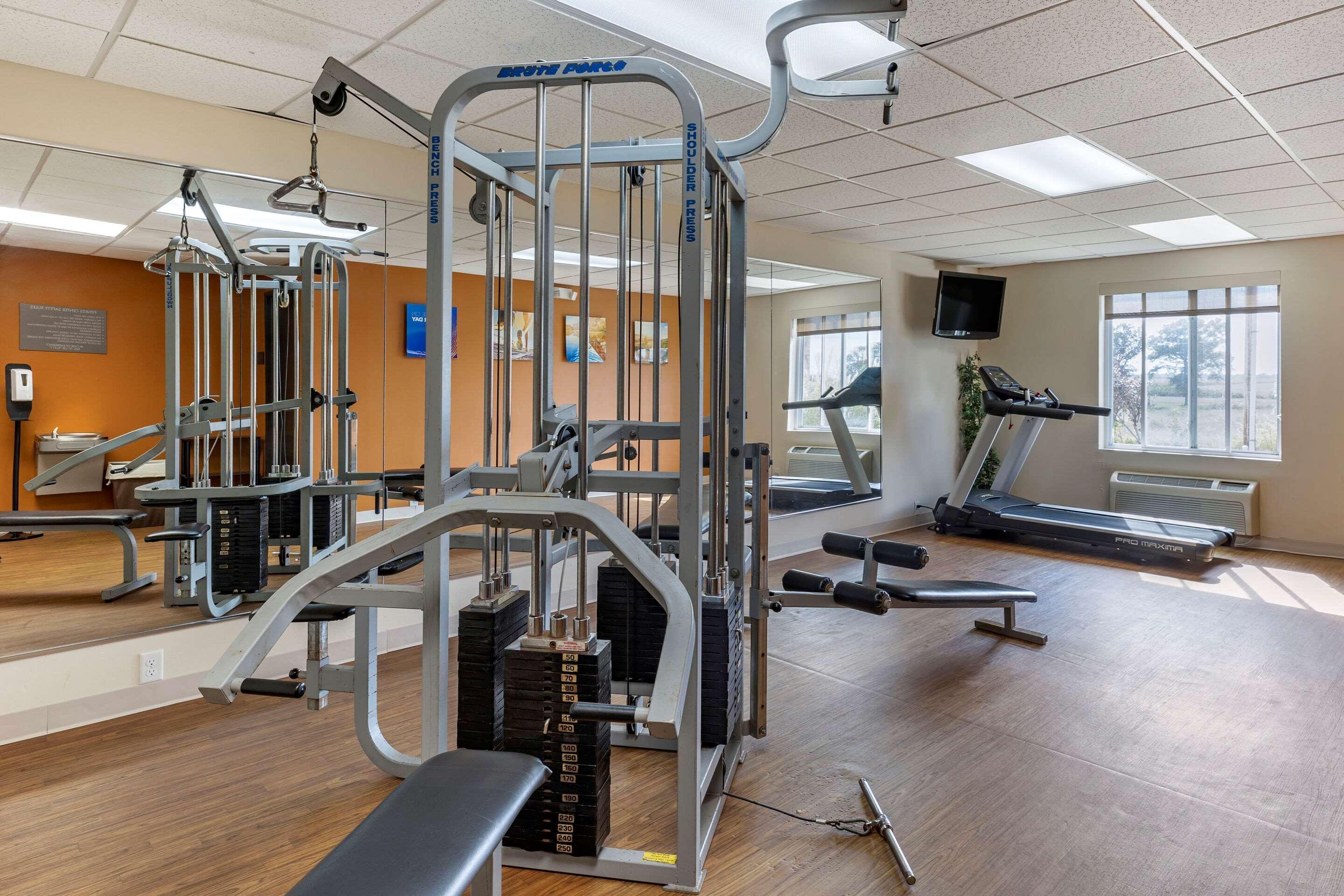 Comfort Inn & Suites Greenville I-70 Esterno foto