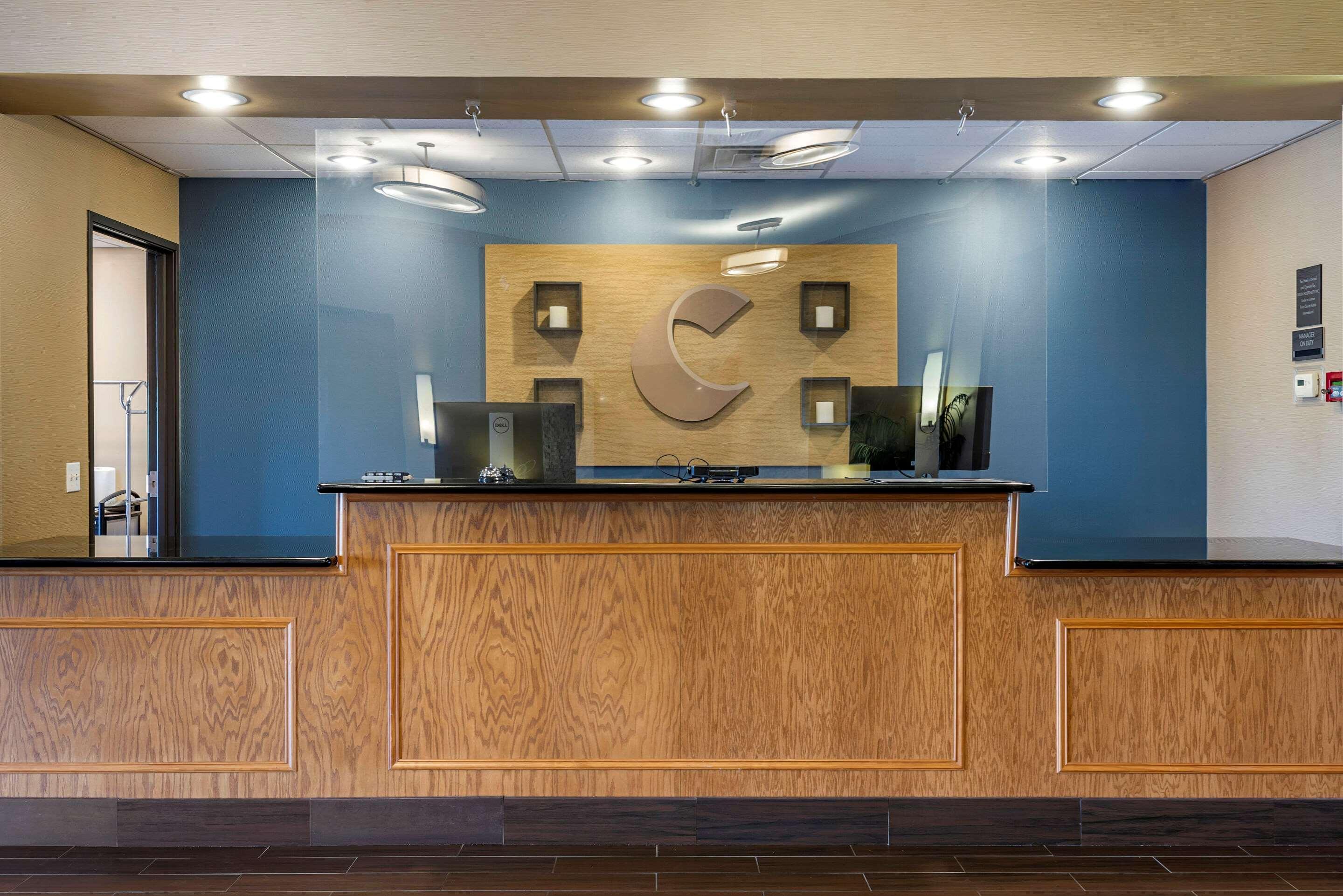 Comfort Inn & Suites Greenville I-70 Esterno foto