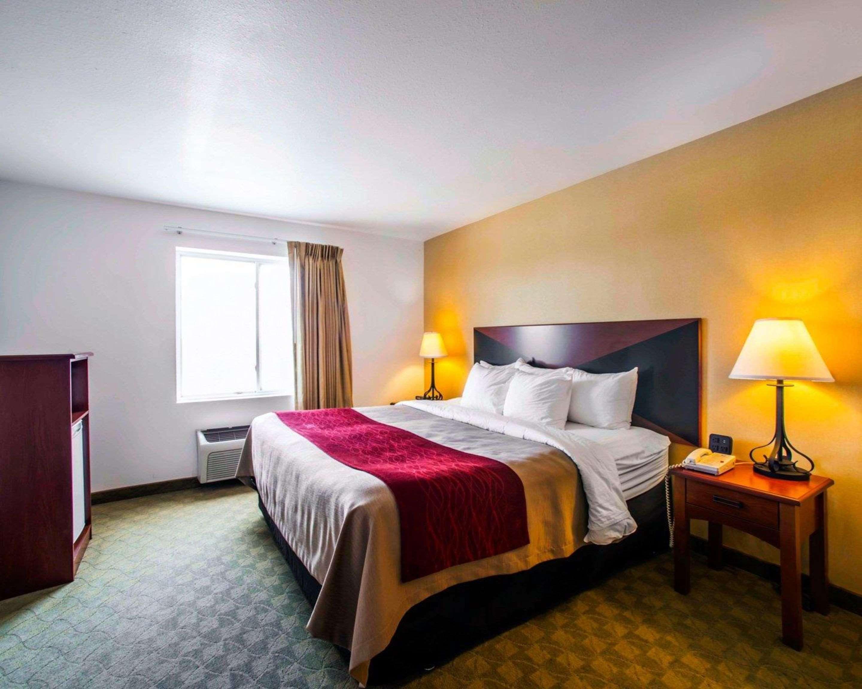 Comfort Inn & Suites Greenville I-70 Esterno foto